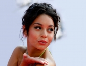 Vanessa Hudgens - Picture 16 - 1920x1200